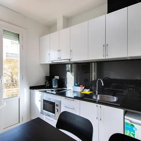 Nice Apartment In Gracia - Torrent De L'Olla Apartment *