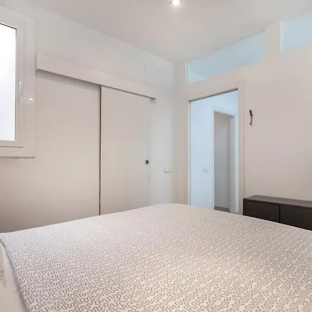 Apartment Nice Apartment In Gracia - Torrent De L'Olla *