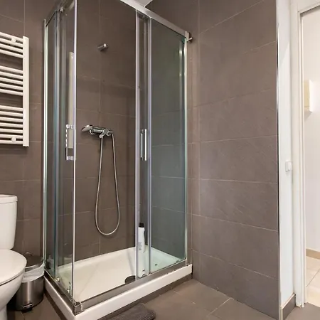 Nice Apartment In Gracia - Torrent De L'Olla Apartment *